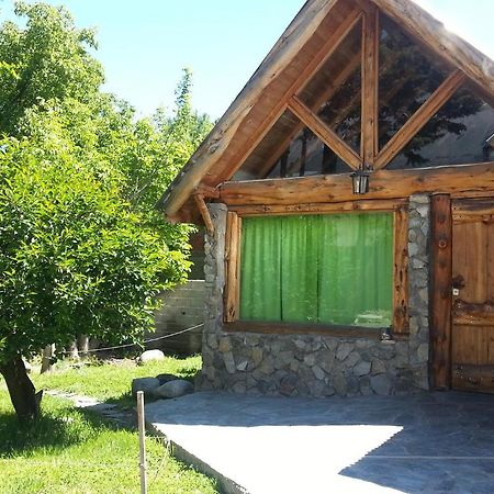 Cabanas Pehuenia Hostel El Bolsón Zewnętrze zdjęcie